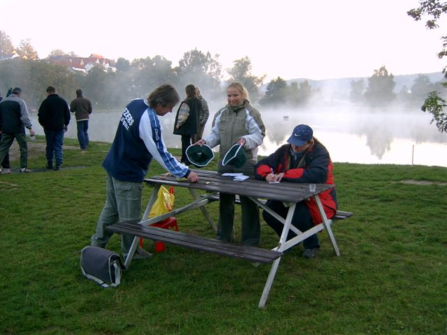 f-00152.jpg