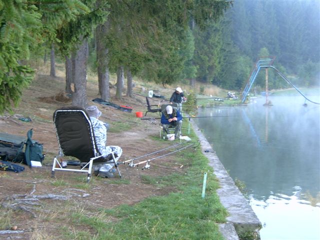 f-00182.jpg