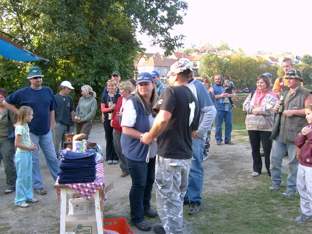 f-00501.jpg